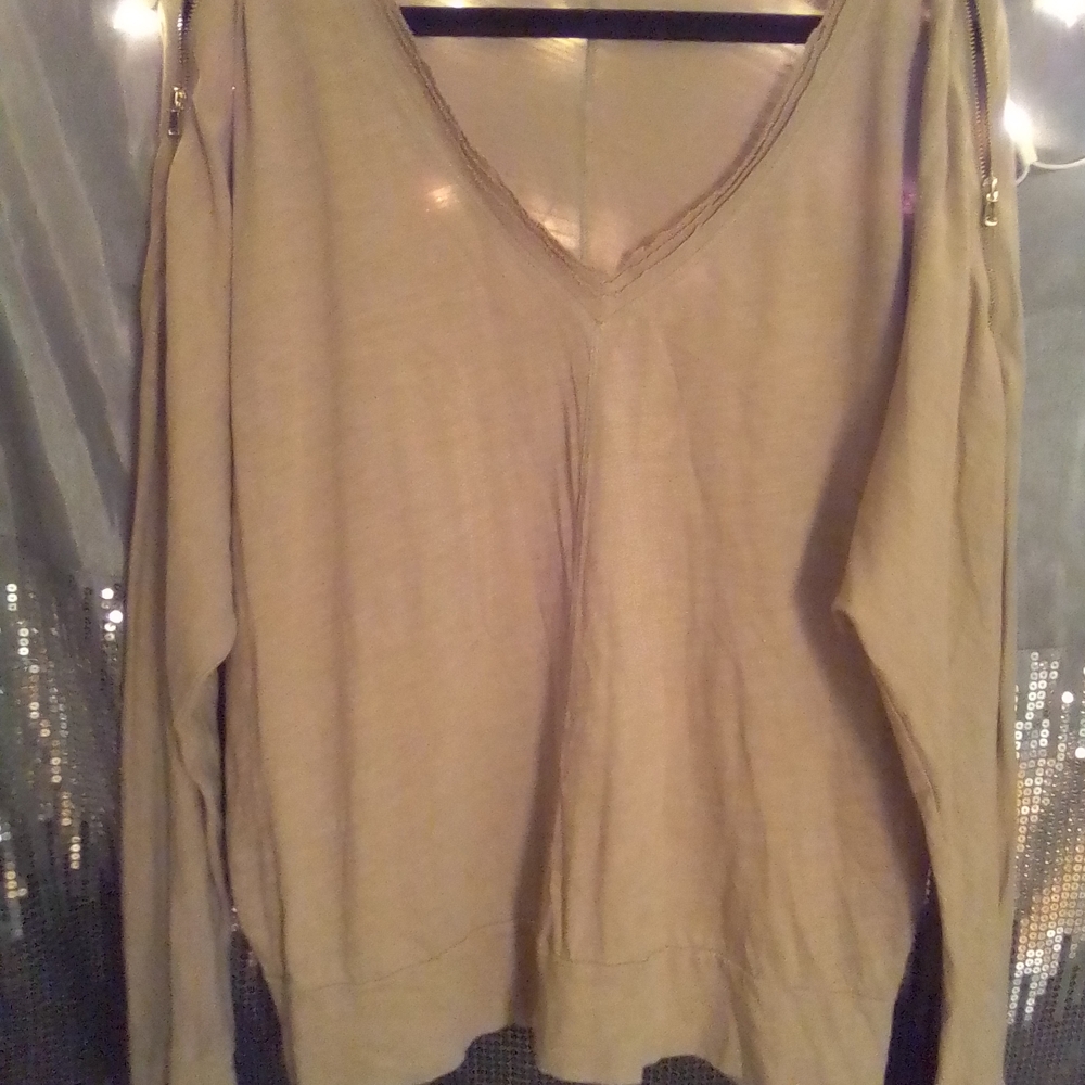Chic Tan V-Neck Sweater